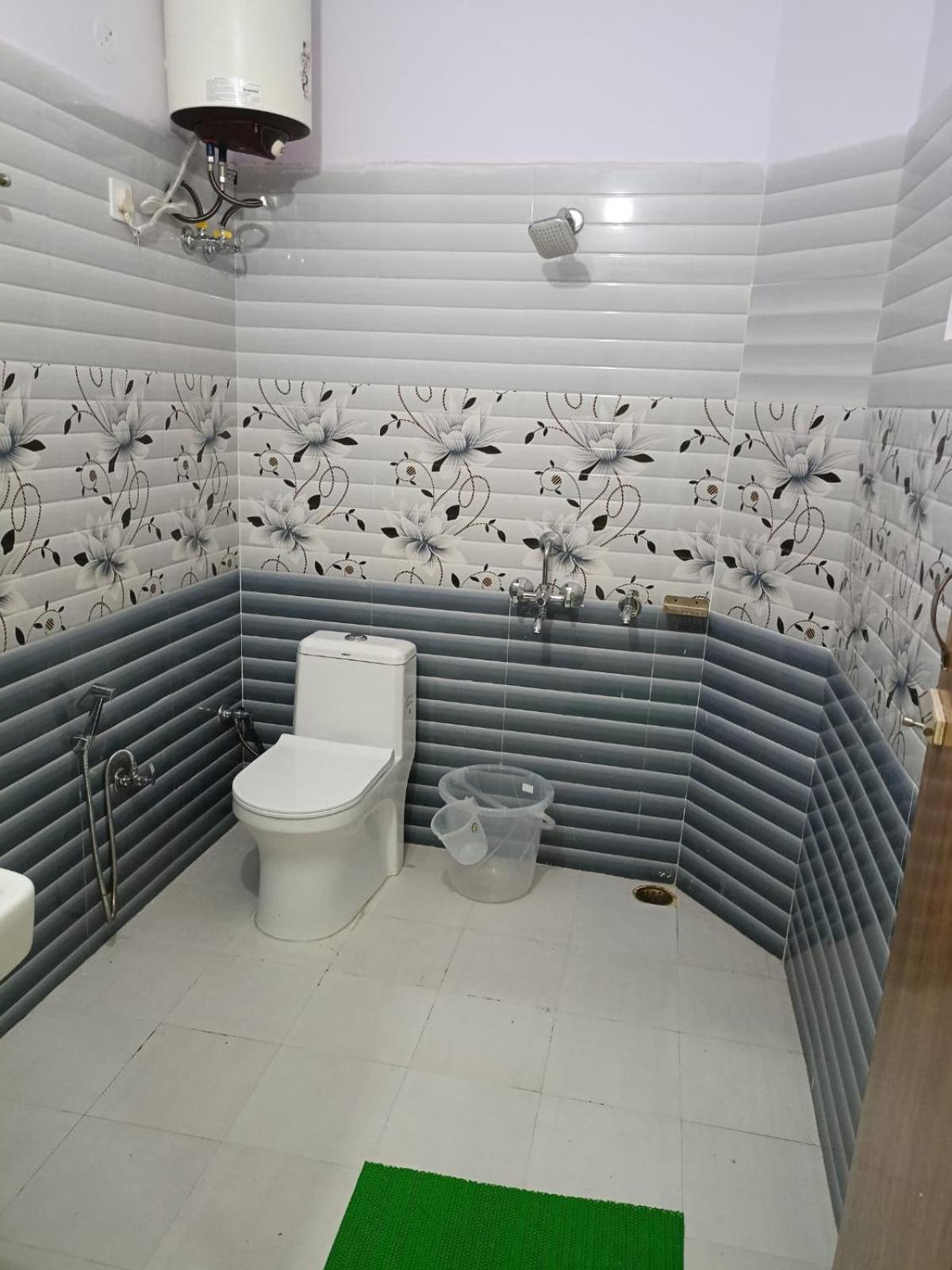 Parvatiya Homestay Mussoorie Ngoại thất bức ảnh