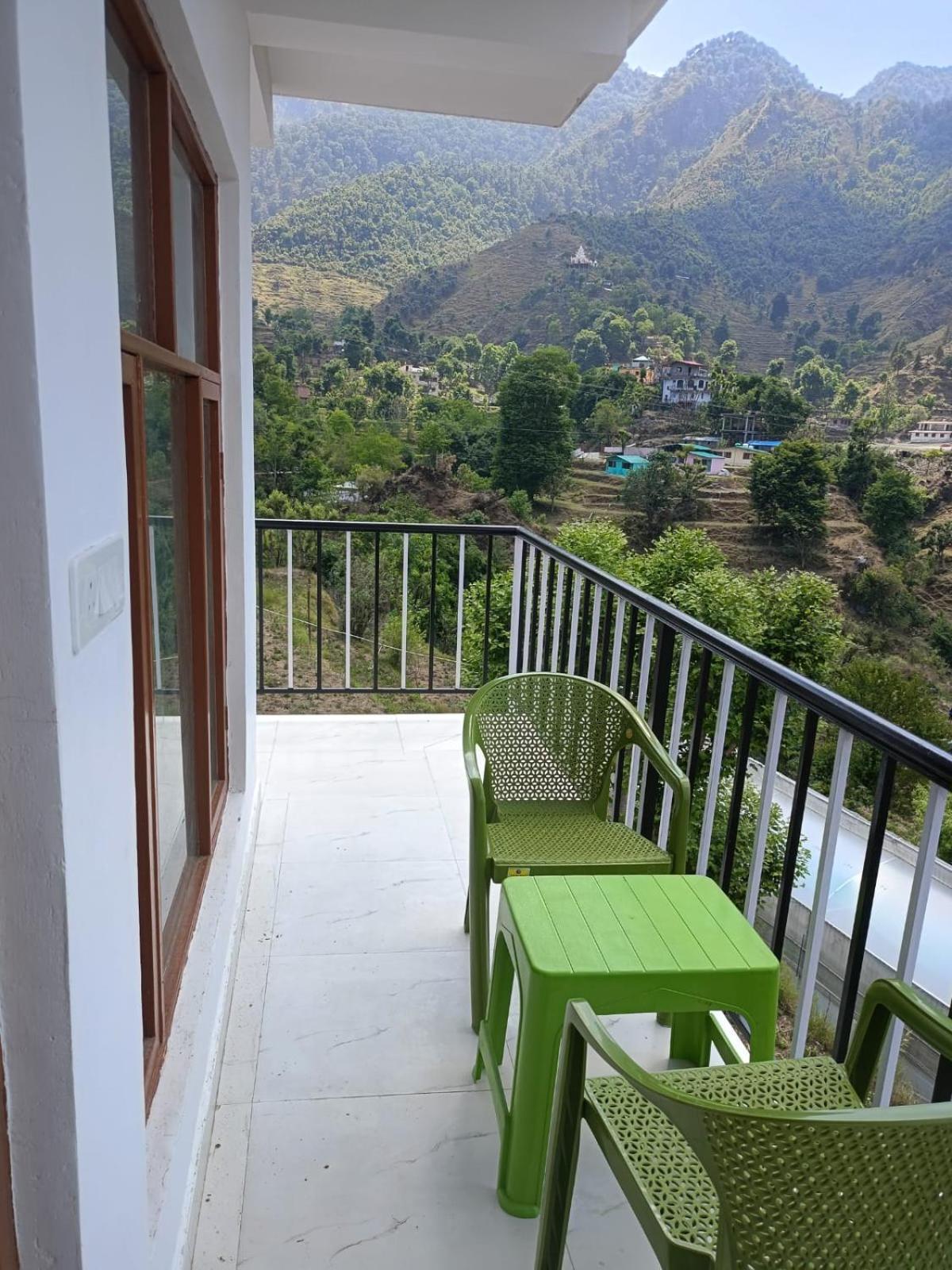 Parvatiya Homestay Mussoorie Ngoại thất bức ảnh