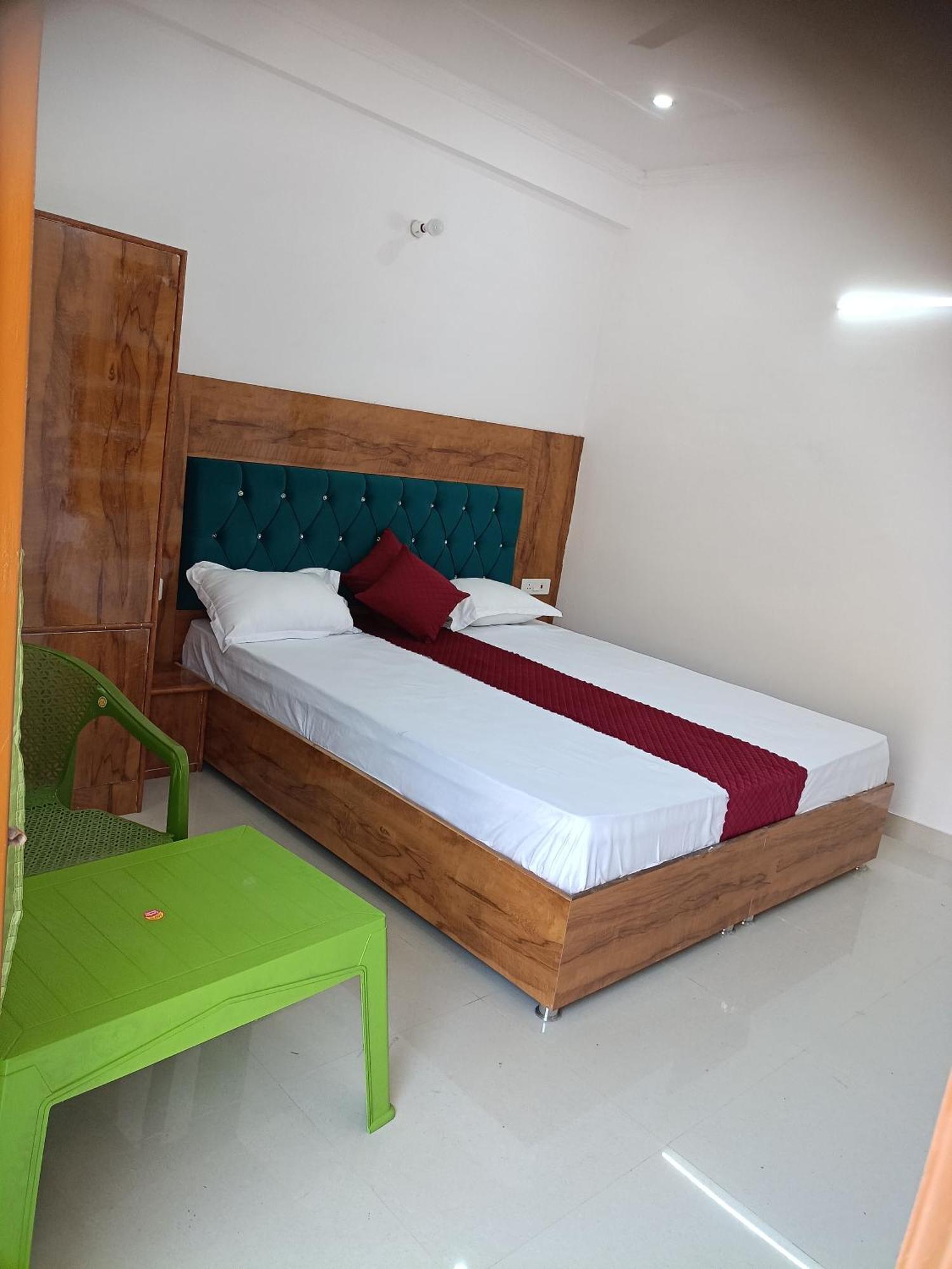 Parvatiya Homestay Mussoorie Ngoại thất bức ảnh